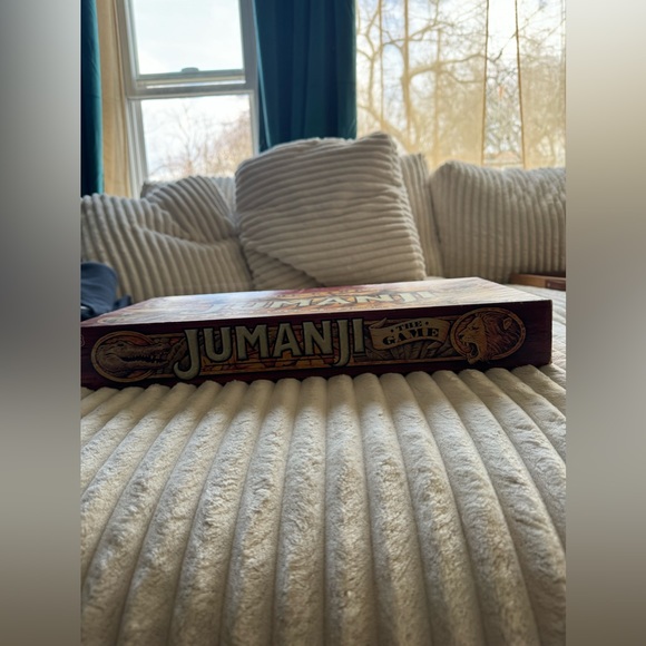 Vintage 1995 Jumanji Board Game - Picture 2 of 6